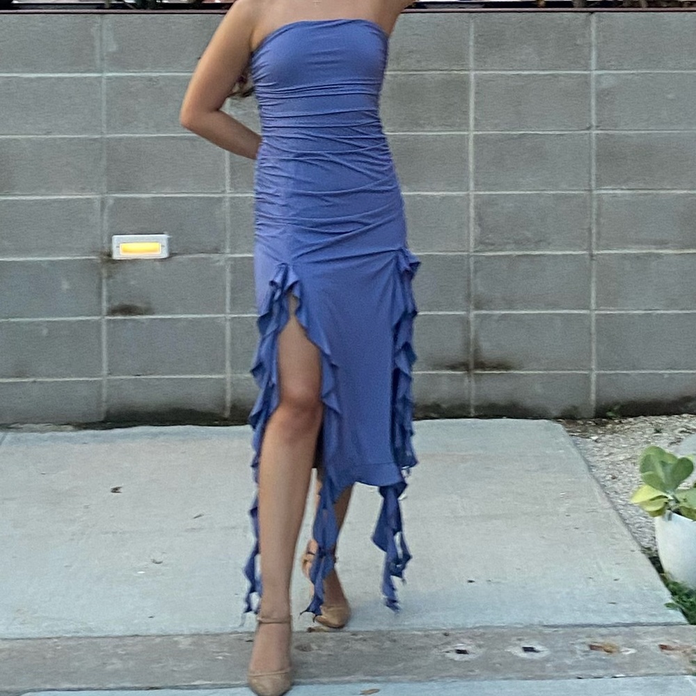 Elegant Blue- Gray Dress with Unique mermaid Details